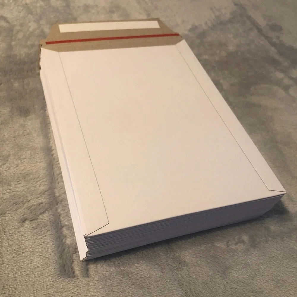 6x8 Self-Seal Cardboard Envelopes 25 Pack Rigid Flat White Photo Document Mailer